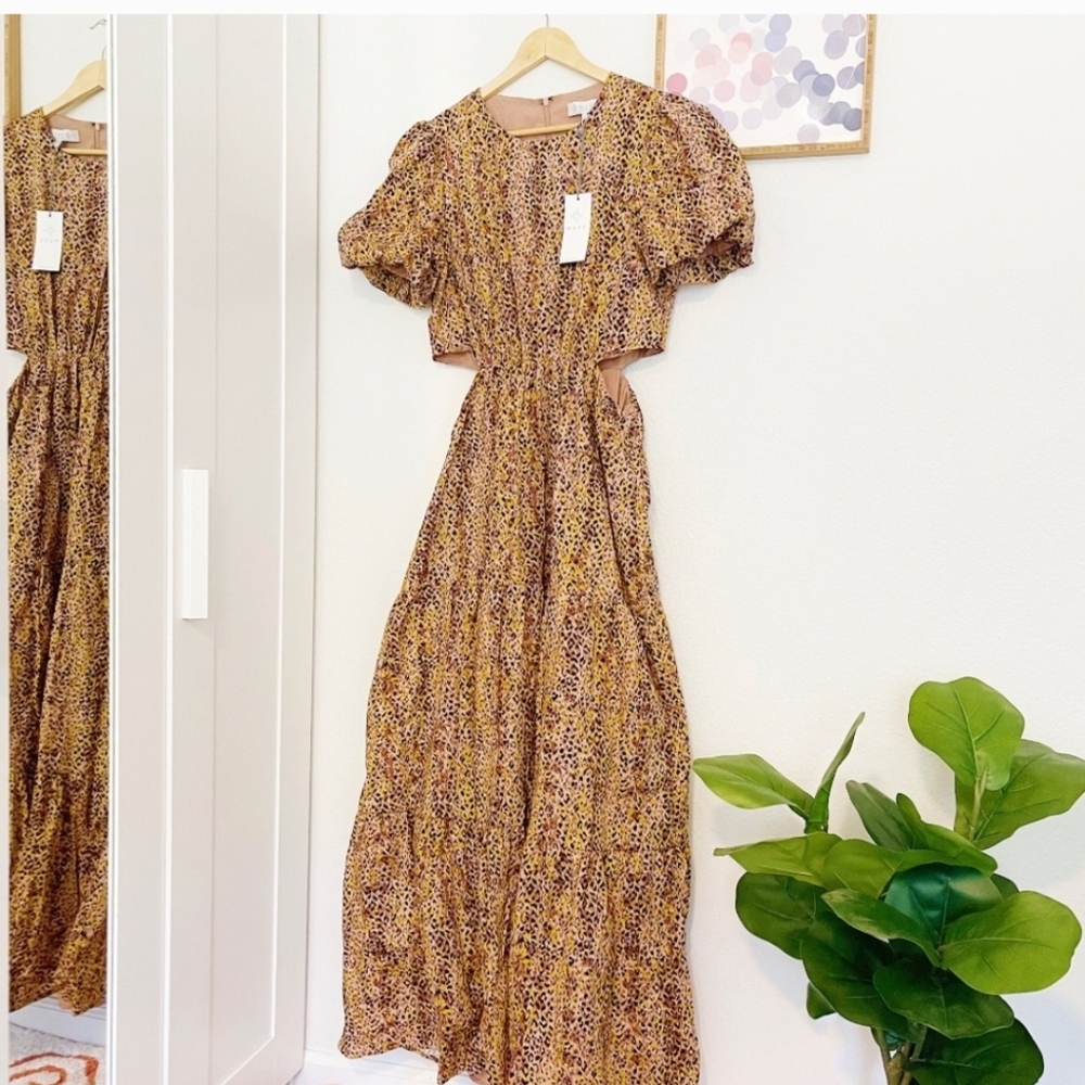 NWT WAYF Plaza Cutout Puff Sleeve leopard Maxi Dress